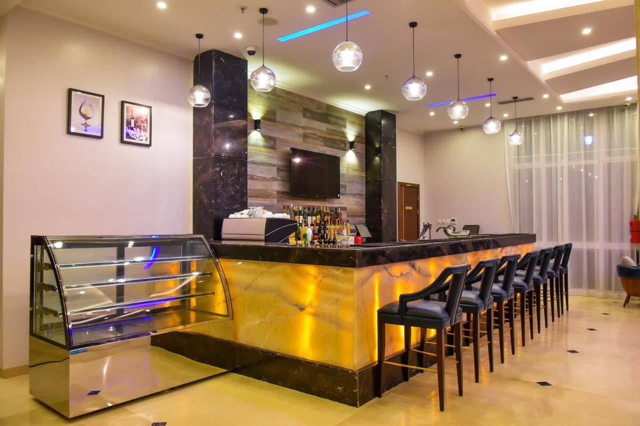 Admas Grand Hotel Entebbe Zewnętrze zdjęcie