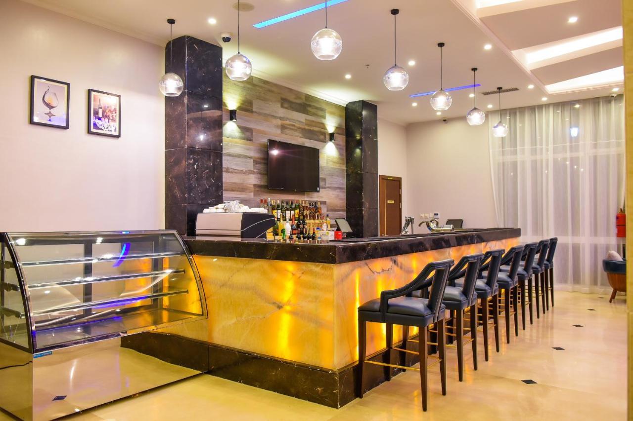 Admas Grand Hotel Entebbe Zewnętrze zdjęcie